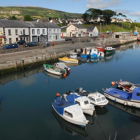 Londonderry Arms Hotel Carnlough Esterno foto