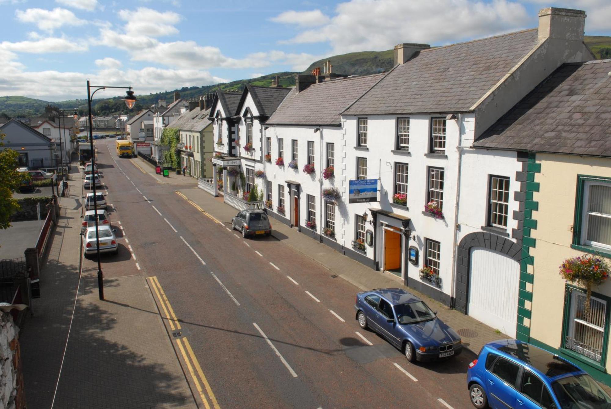 Londonderry Arms Hotel Carnlough Esterno foto