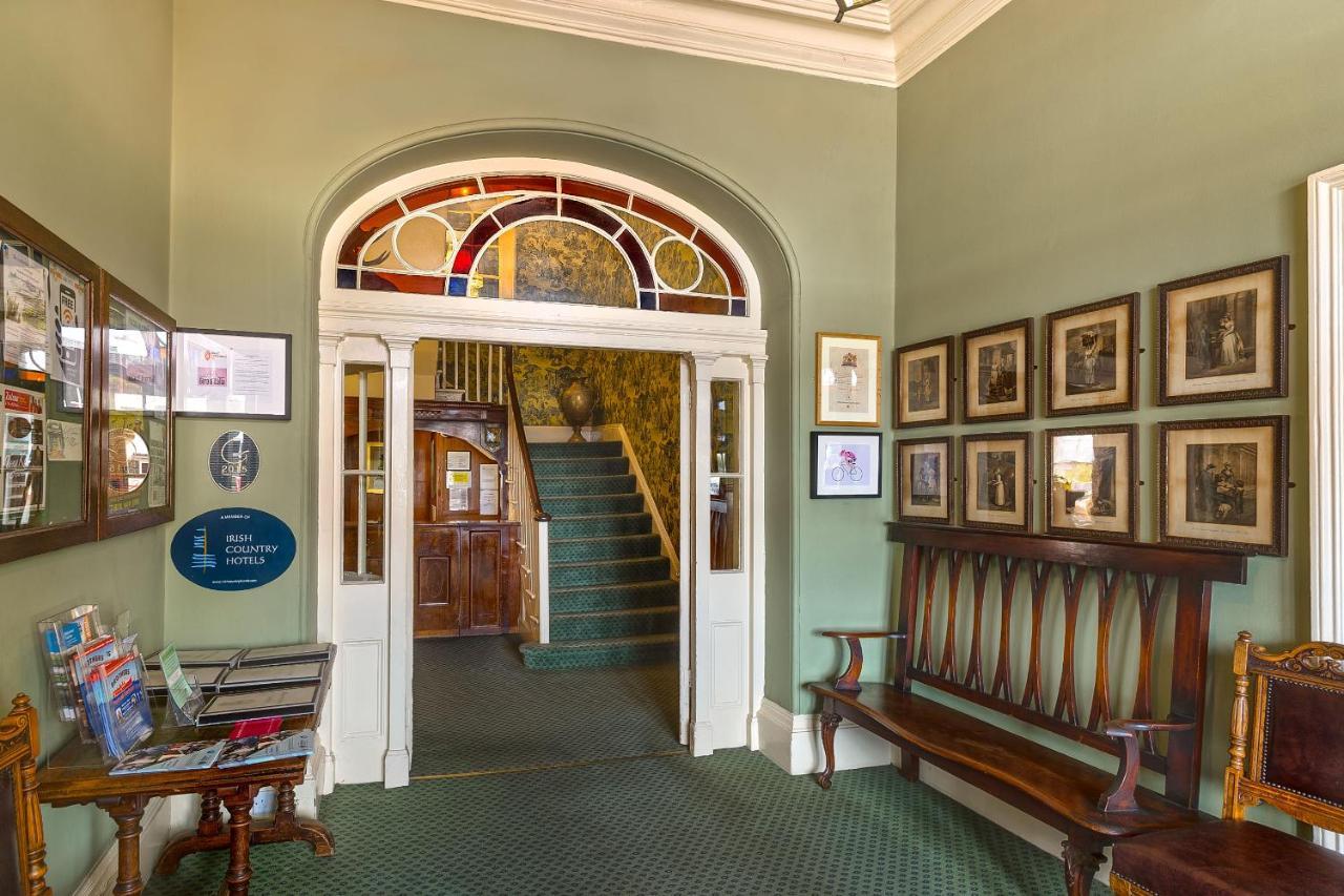 Londonderry Arms Hotel Carnlough Esterno foto